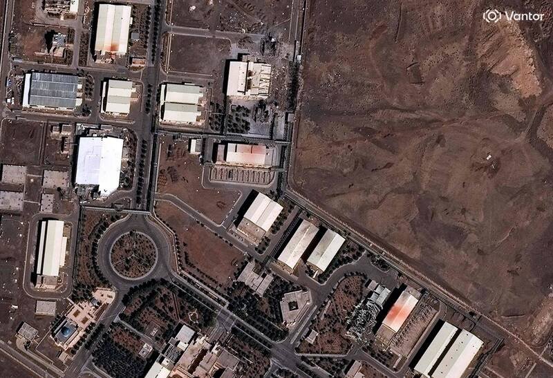 伊朗主要铀浓缩基地纳坦兹再度遭到美以攻击。（法新社）